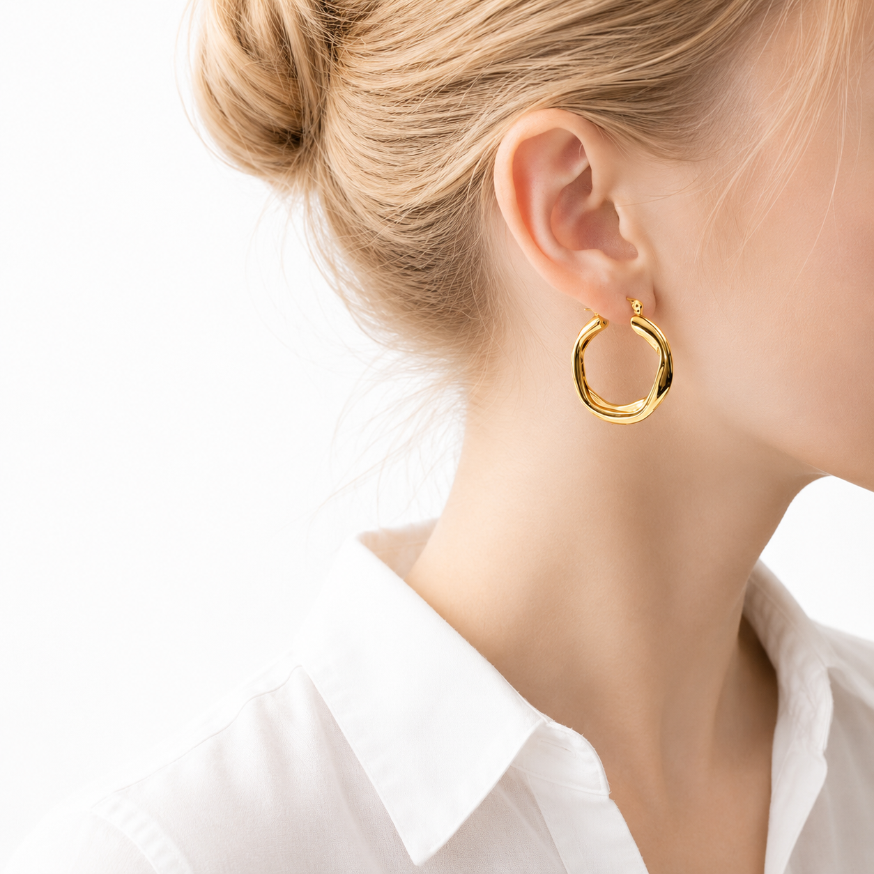 TWISTED HOOP EARRINGS