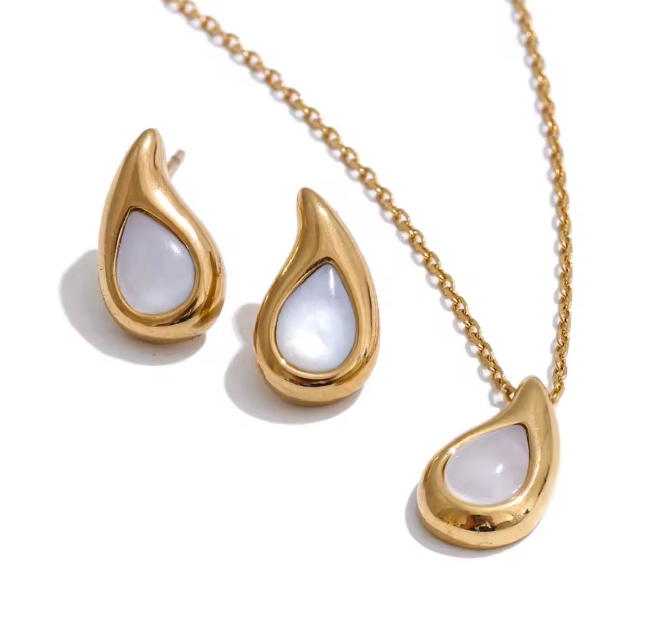 TEARDROP SHELL GOLD SET